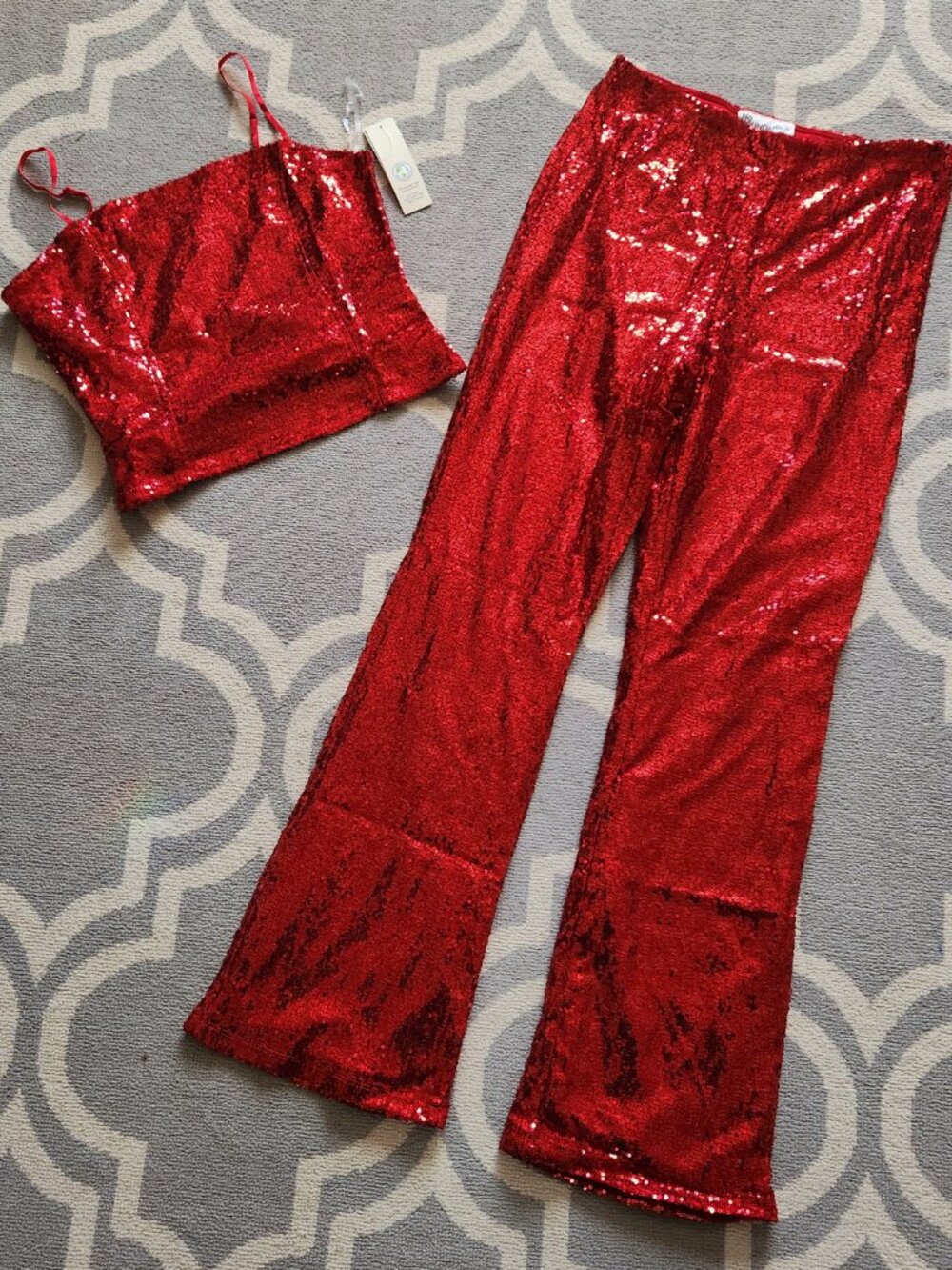 Red Sequin Crop Top Camisole & Flare Pants Set Holiday Sparkle Medium 8-10 NWT